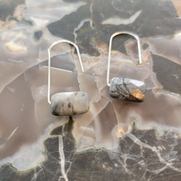 Boho Faux Floating Stone Gray w Silver Hook Earrings - Picture 4 of 11